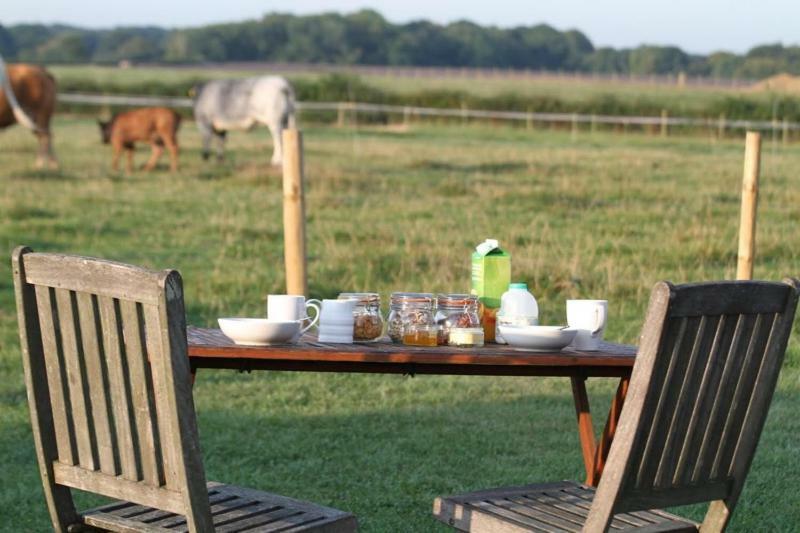ホテル Shepherdshuts-Southeast アシュフォード エクステリア 写真
