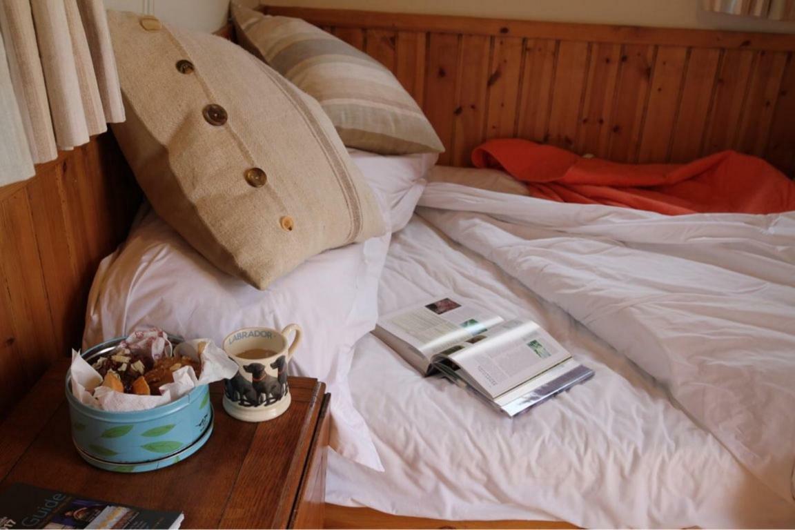 ホテル Shepherdshuts-Southeast アシュフォード エクステリア 写真
