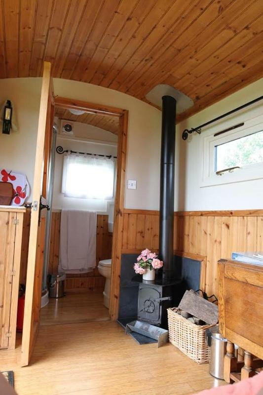 ホテル Shepherdshuts-Southeast アシュフォード エクステリア 写真